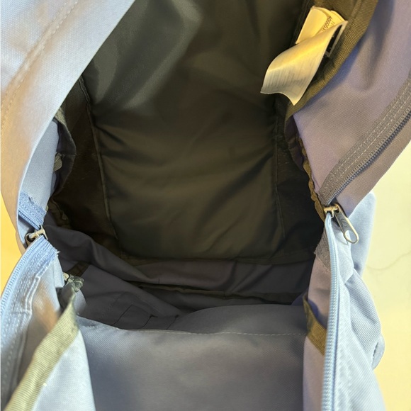 Jansport backpack - Picture 3 of 4